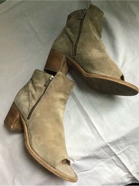 Officine Creative Suede Leather Peep Toe Ankle Boots Dbl. zippers Beige/Taupe 37